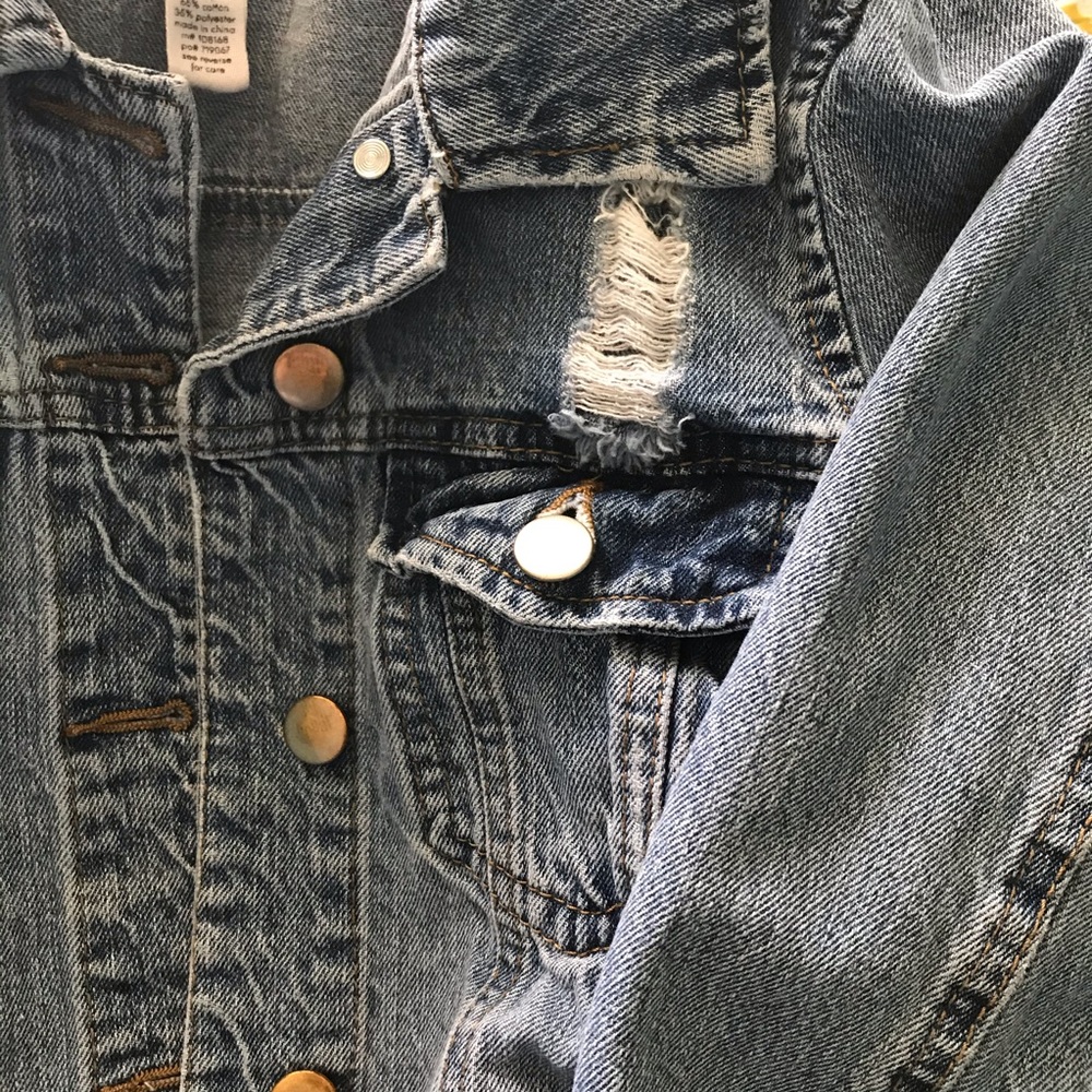 Cropped jean jacket